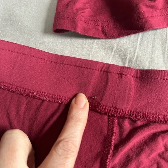 Kindred Bravely Clea Bamboo maternity pajama set size XL in deep berry - Picture 11 of 11